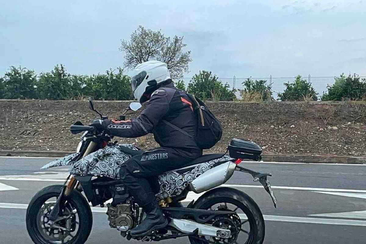 Ducati Single cylinder Hypermotard spotted testing