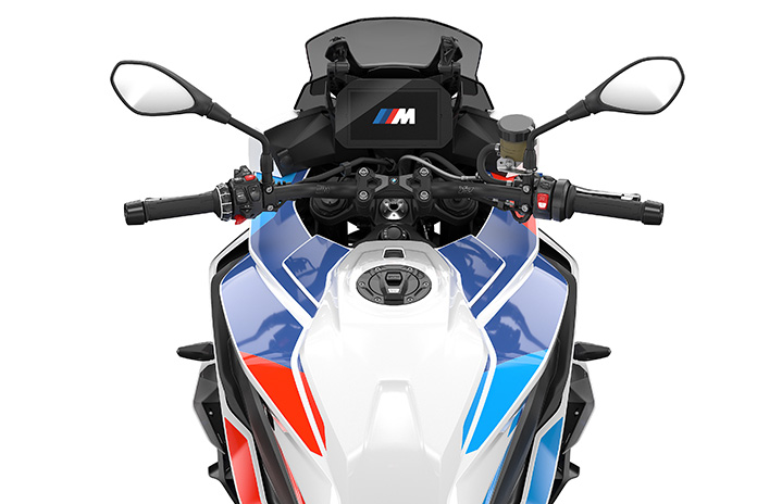 BMW M 1000 XR features