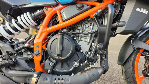 KTM 390 Adventure engine