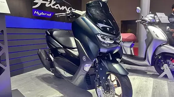 Yamaha NMAX 155 unveiled