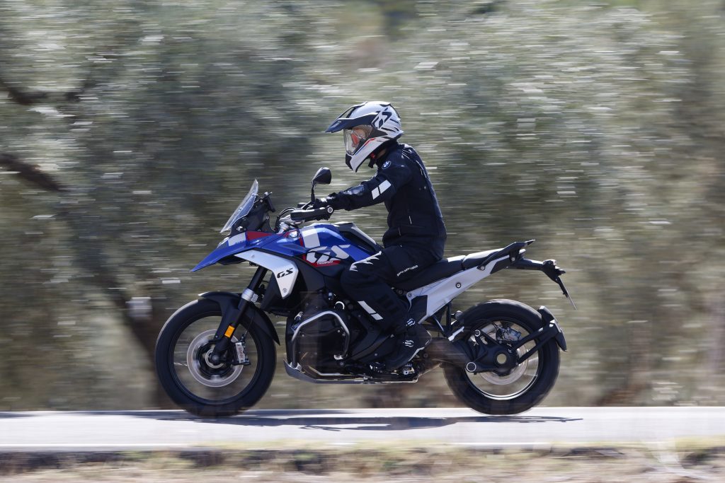 BMW R 1300 GS in Action