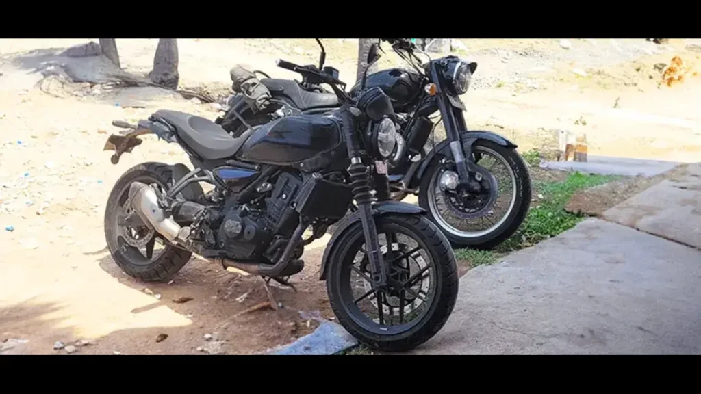 RE Guerrilla 450 Bullet 650 spied again