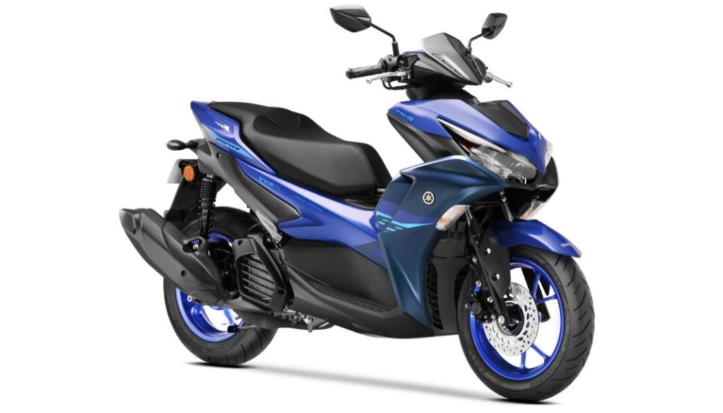 2025 Yamaha Aerox 155 Launched in India 2 2025 Yamaha Aerox 155 Racing Blue