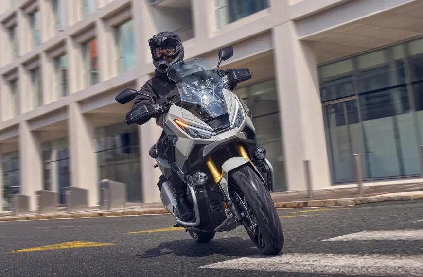 Honda X ADV 750 Teased