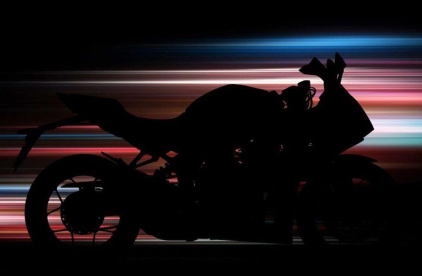 New Honda CBR650R and CB650R Teased with E-Clutch for India Launch