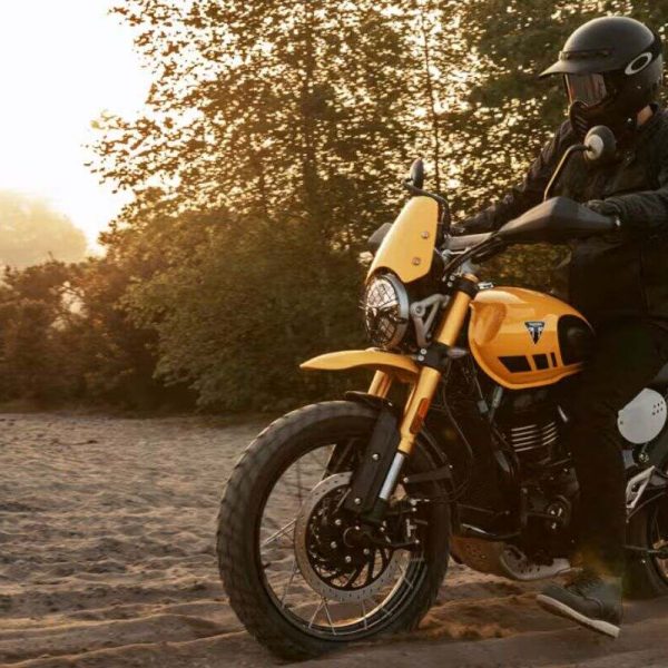 Triumph Launches Scrambler 400 XC in India