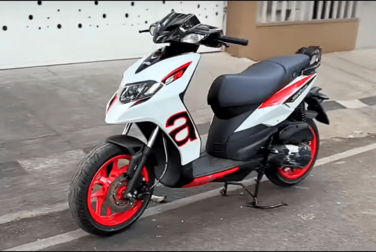 Aprilia SR 175 Reaches Dealerships Ahead of Launch