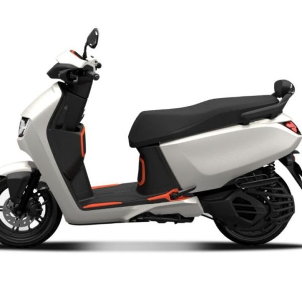 New Hero Vida VX2 EV Teaser is here, To Launch Soon
