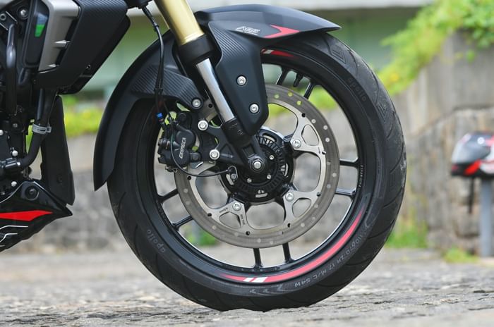 Updated Bajaj Pulsar NS400Z Launch: More Power, Better Tyres 2 Pulsar NS400Z new braking