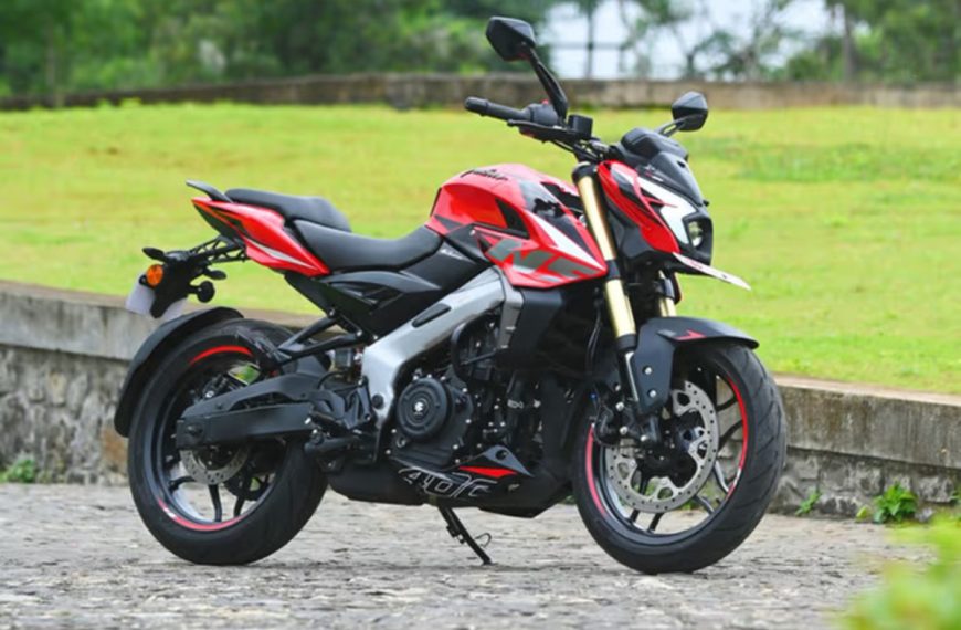 Updated Bajaj Pulsar NS400Z