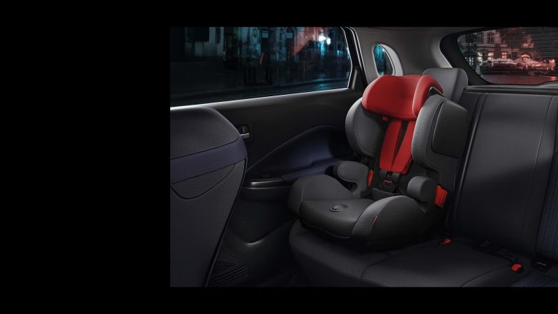 baleno rear seat child seat anchor isofix