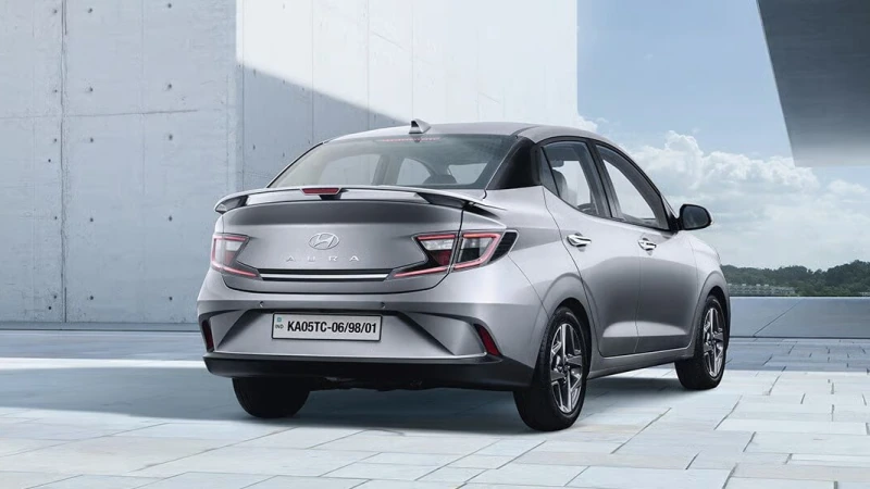 hyundai aura india front fascia headlamps grille