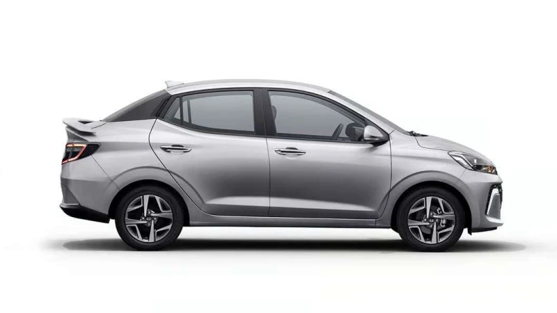 hyundai aura india front grille cascading design