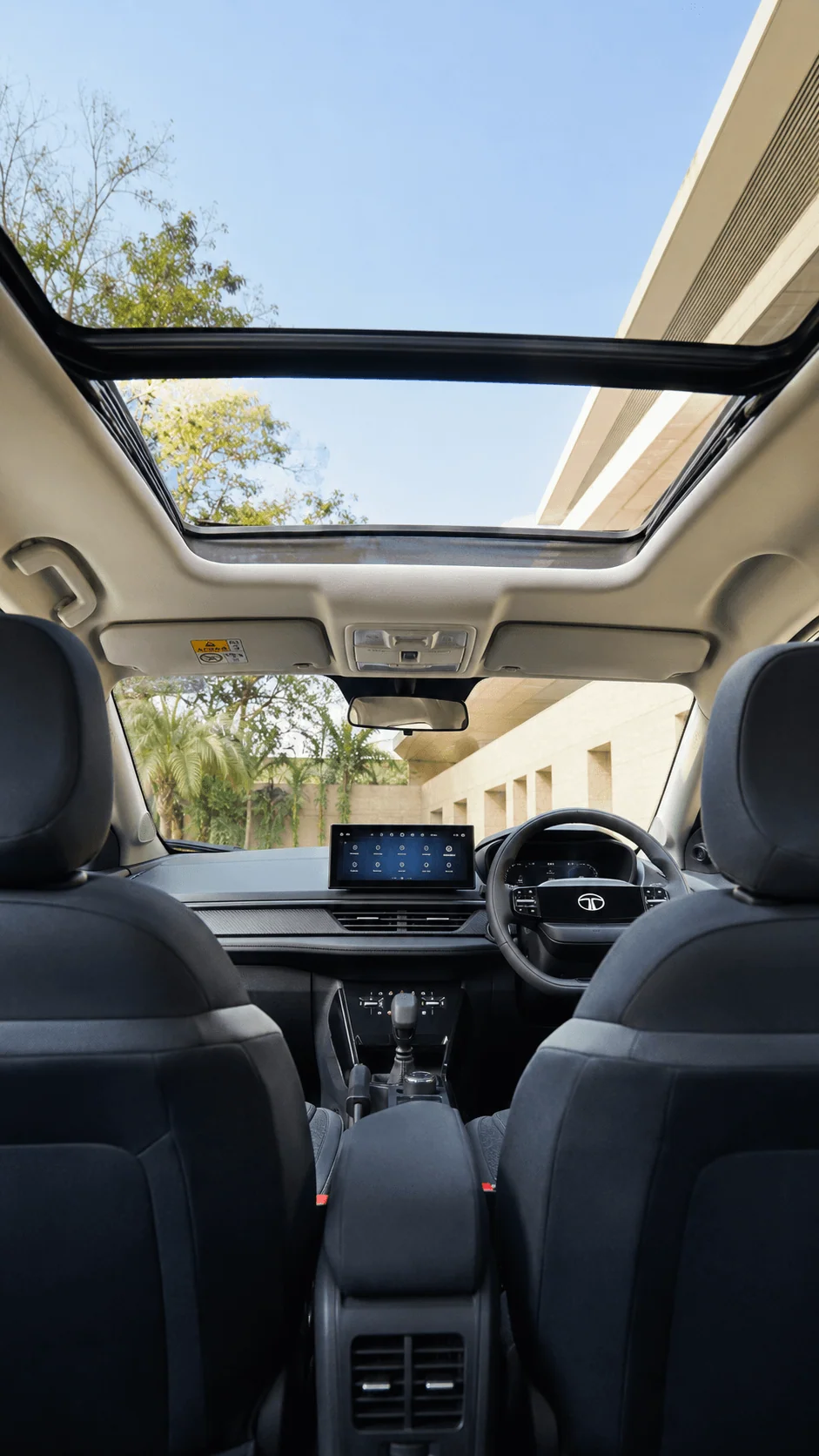 tata nexon pure plus ps panoramic sunroof motomotar.com